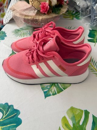 Zapatillas Adidas rosas talla 39