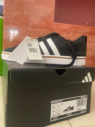 Sneakers uomo Adidas nere nuove