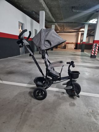 Triciclo Kinderkraft evolutivo gris