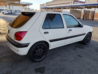 Ford Fiesta 2002
