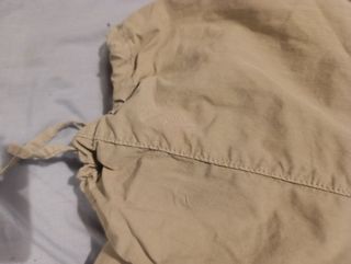 Pantalón cargo beige