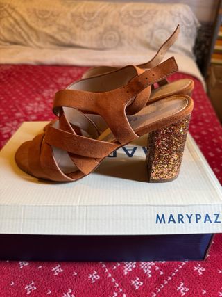 Sandalias Marypaz tacón glitter marrón