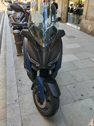 Yamaha Xmax 300 - Perfecto Estado