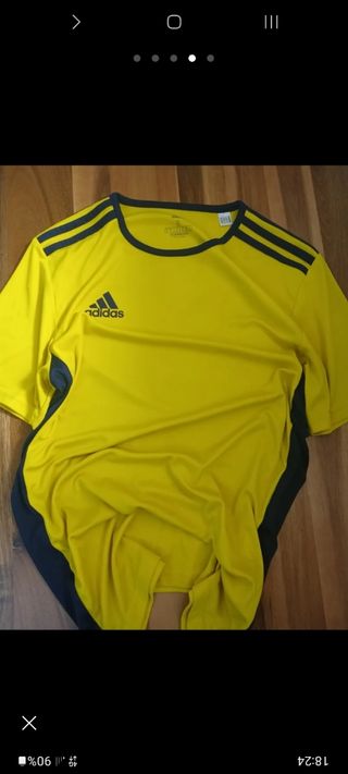 Camiseta Adidas amarilla Talla S 