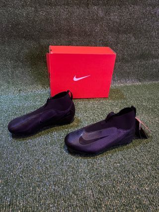 Botas de fútbol NUEVAS NIKE Mercurial niño 35