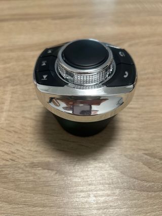 Sistema de control inteligente para el volante