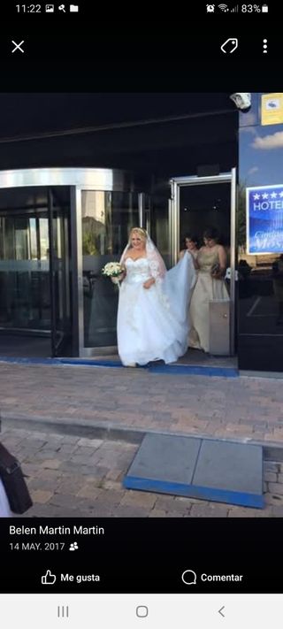 Vestido de Novia Dorado y Blanco