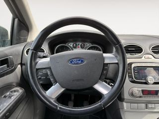 Ford Focus 2011