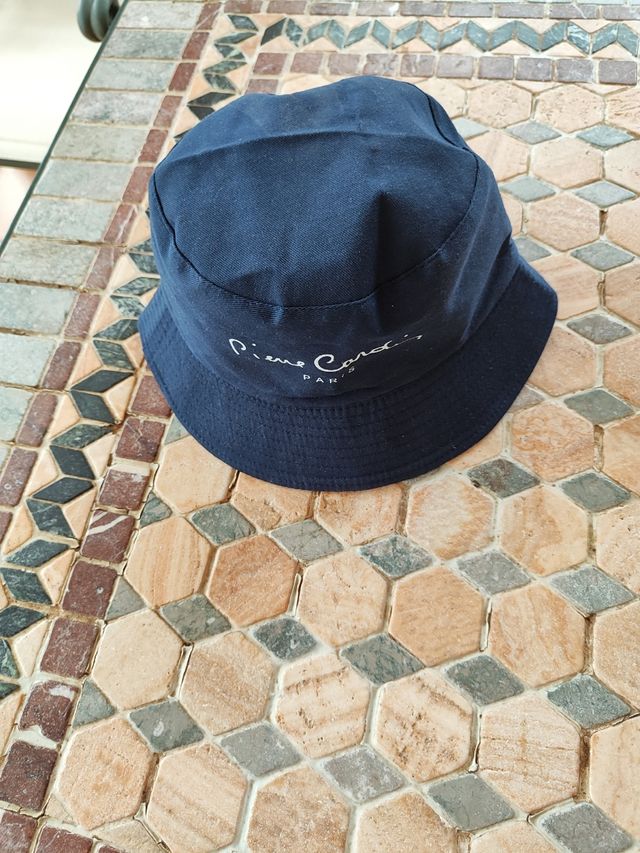 Gorro Pierre Cardin Azul