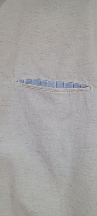 Camisa Pull&Bear beige cuello Mao.