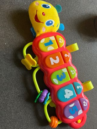 Piano oruga musical infantil