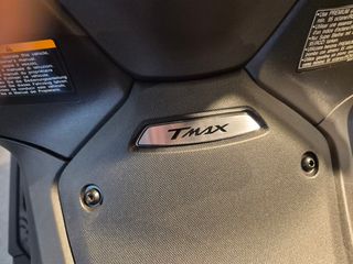 Yamaha TMAX 560 2025, pruébala!!