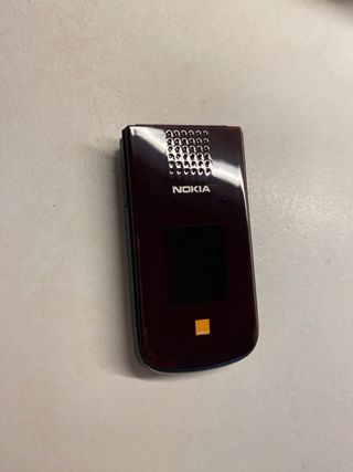 Telefono cellulare Nokia 2720a usato