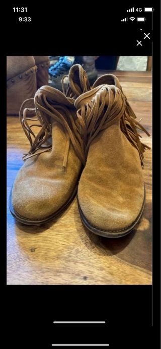   lote dos  pares Botines de ante marrones
