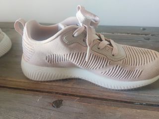 Zapatillas Skechers Rosa y dorado