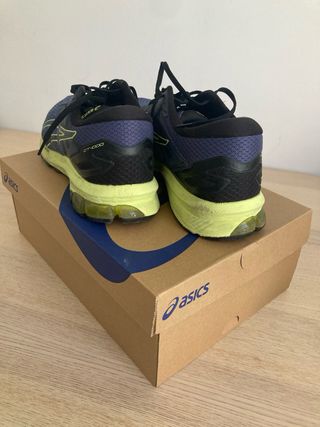 Zapatillas Asics GT-1000 10 Talla 44 Azul/Amarillo