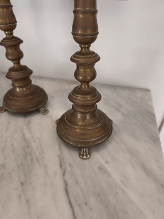 Candelabros barrocos de latón