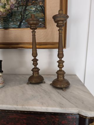 Candelabros barrocos de latón