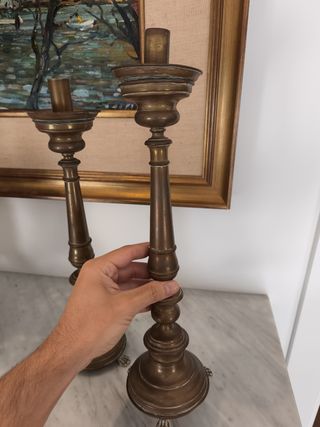 Candelabros barrocos de latón
