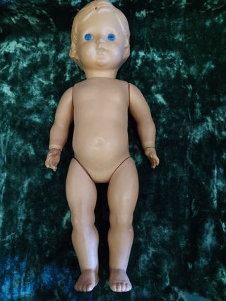 Muñeca vintage ojos azules