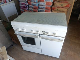 Cocina a gas Corbero con horno