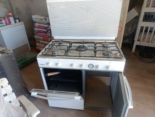 Cocina a gas Corbero con horno