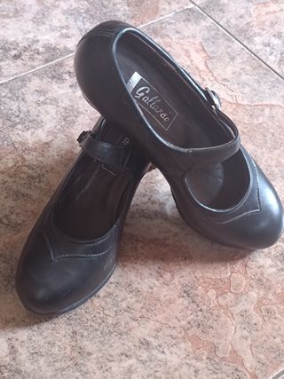 Zapatos Flamenco Gallardo Talla 36 Negros