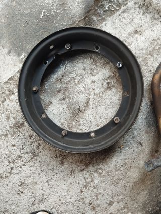 2 juegos defensas Vespa 200 más llanta