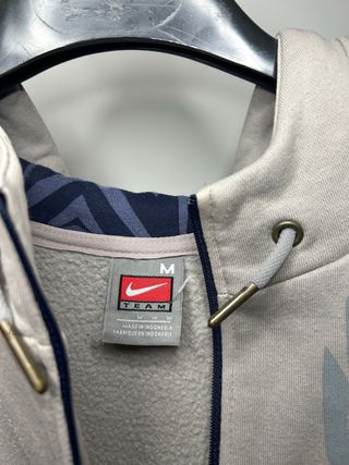 Felpa Nike vintage USA con cappuccio grigio