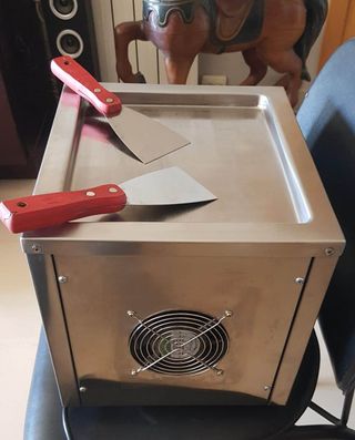 Máquina Helado Roll Tailandés/Frito usada 2 veces