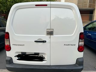 Peugeot Partner 2012