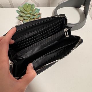 Cartera Guess Negra Cremallera