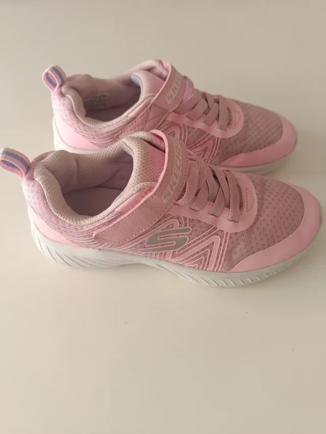 Zapatillas Skechers niña rosa talla 34