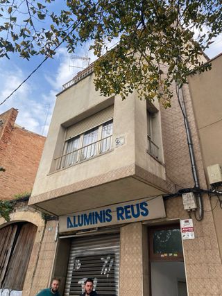 Casa antigua en Reus. PARA EDIFICAR