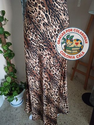Falda larga de satén estampado animal