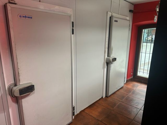 se traspasa carnicería charcuteria amorebieta