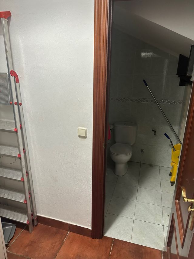 se traspasa carnicería charcuteria amorebieta