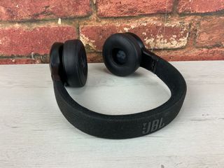 Auriculares Bluetooth JBL Live 670NC