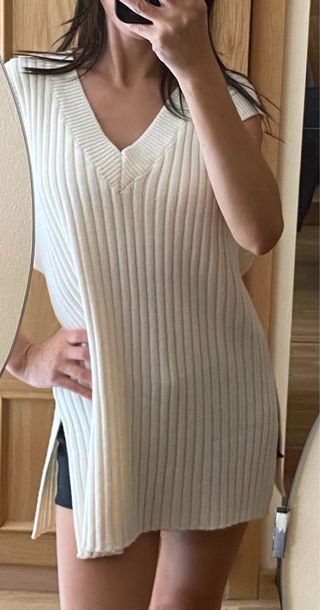 Chaleco Divided crema talla S