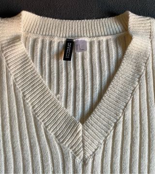 Chaleco Divided crema talla S