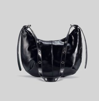 Bolso bandolera negro con asa regulable