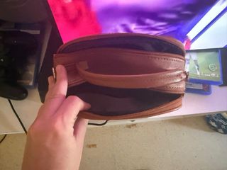 Bolso de mano acolchado marrón
