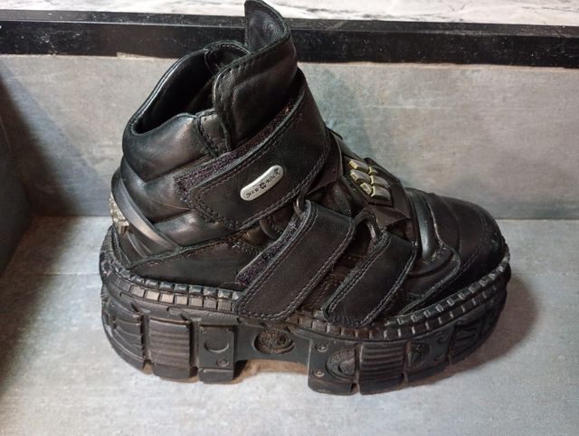 Botas New Rock M-WALL285-S3 Negras