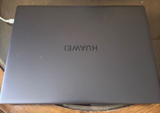 Huawei Matebook 16 Ryzen 7 Gris
