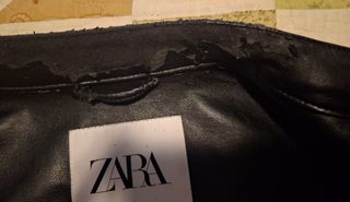 Cazadora Zara Cuero Negra Talla L.
