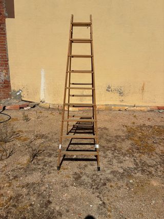 Escalera de madera 9 peldaños