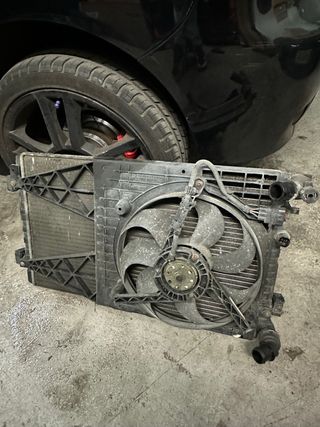 Radiador+electro original Golf IV
