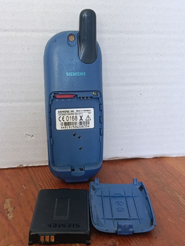 TELEFONO MOVIL / SIEMENS C - 35 / NO PROBADO / PAR