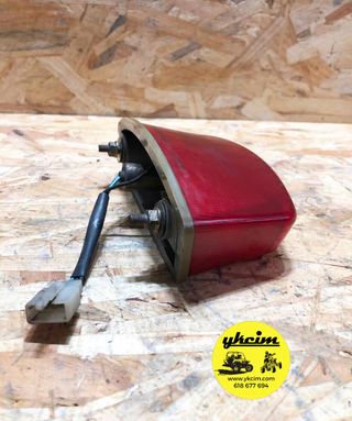 Faro trasero Aeon Cobra 180