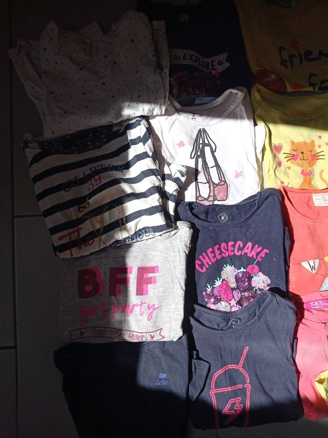 Lotto 17 magliette bimba 3 anni